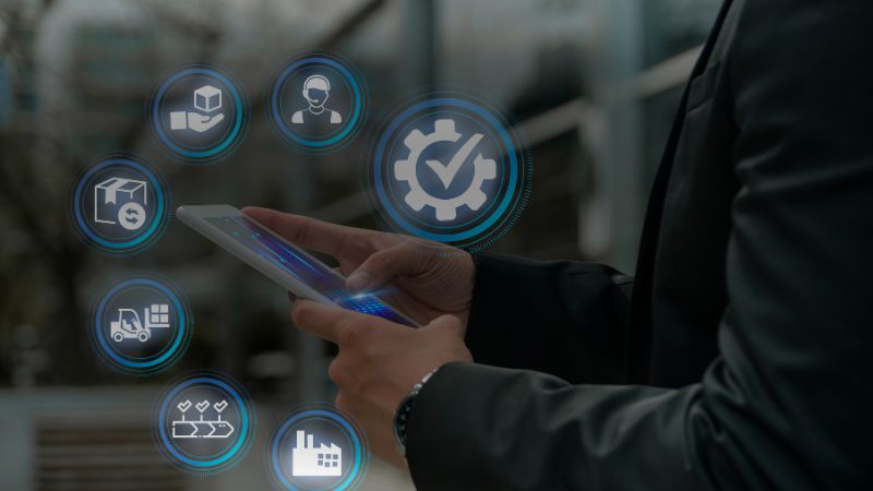 From Data to Decisions: Leveraging AI & IoT in Modern Supply Chains